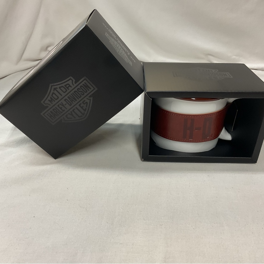 Harley Davidson NWT Coffee Mug, Leather Wrapped New‎ in Box, Motorcycle
